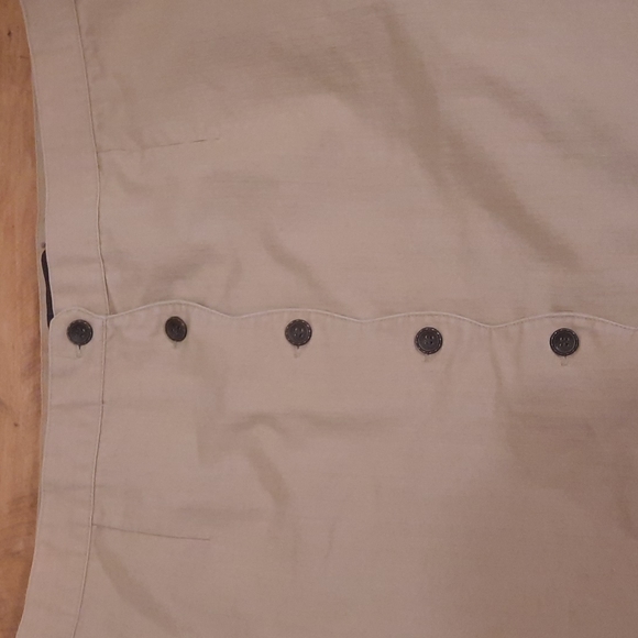 Button down semi-short skirt - Picture 6 of 10